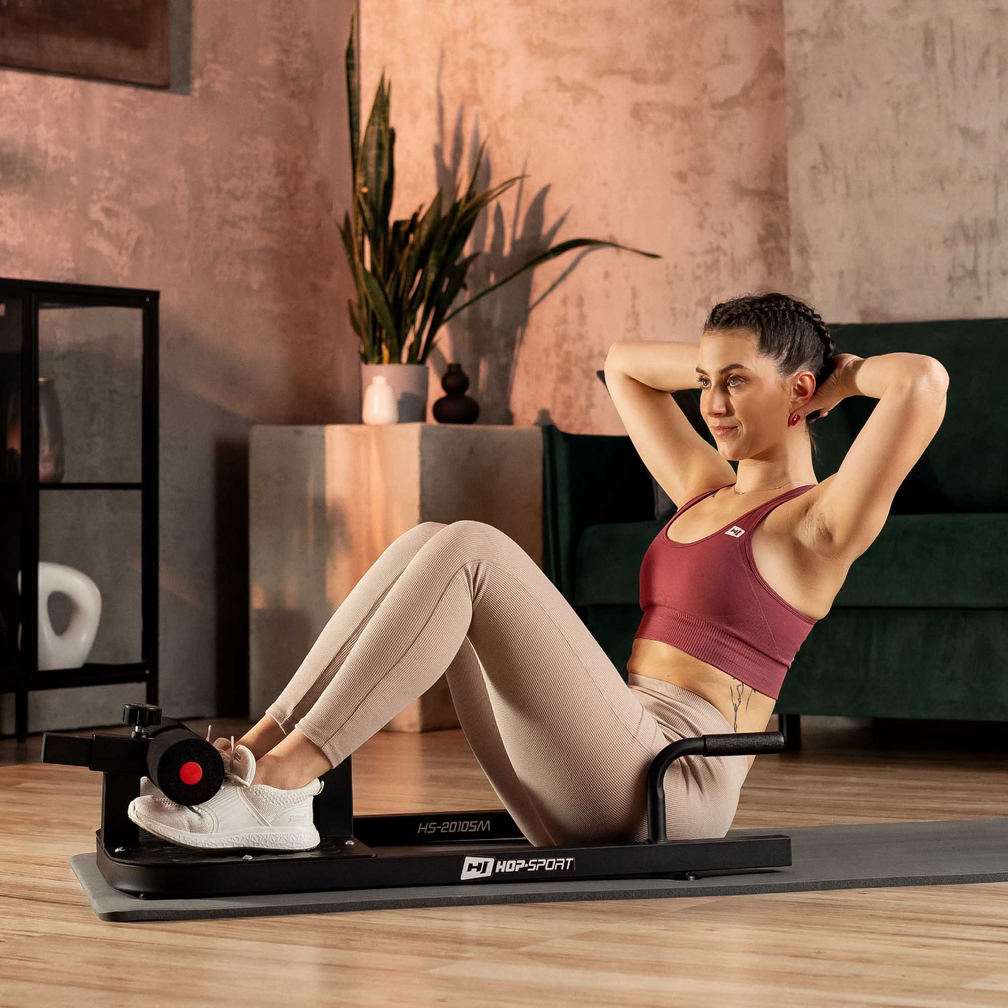 Sit-ups met antislip ondersteuning op de HS-2010SM