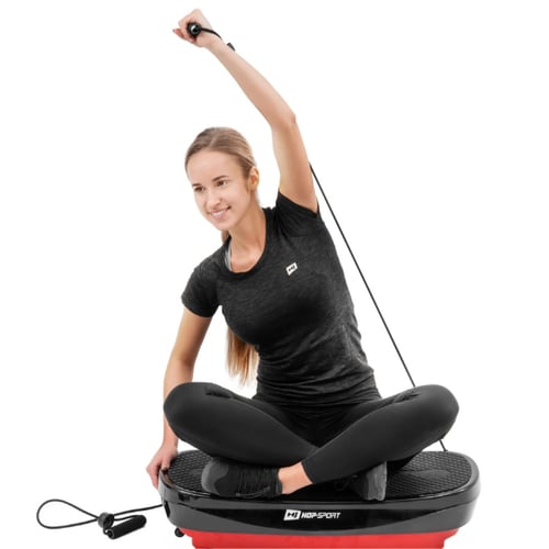 een vrouw traint op een Hop-Sport-trilplatform