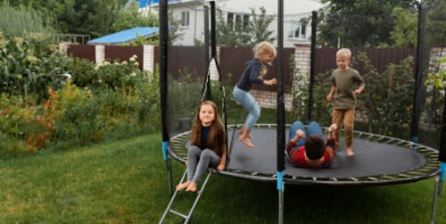 Welke trampoline kopen? Tips voor het kiezen van de juiste trampoline