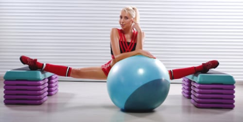 De voordelen van een fitnessbal. Ontdek alle voordelen van fitnessballen