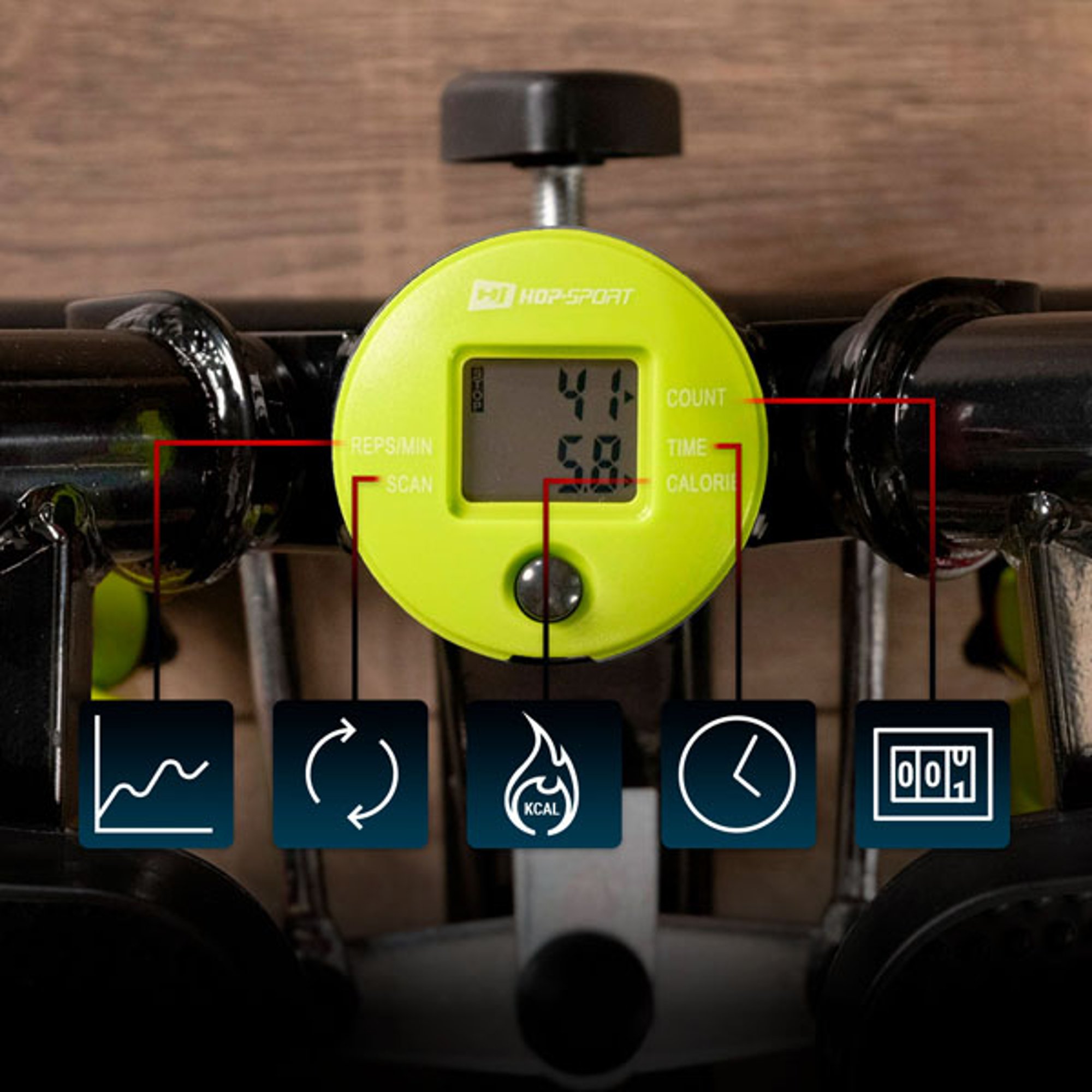 Trainingscomputer met de belangrijkste trainingsparameters zoals tijd, aantal stappen, verbrande calorieën bij de Stepper 035S van Hop-Sport  