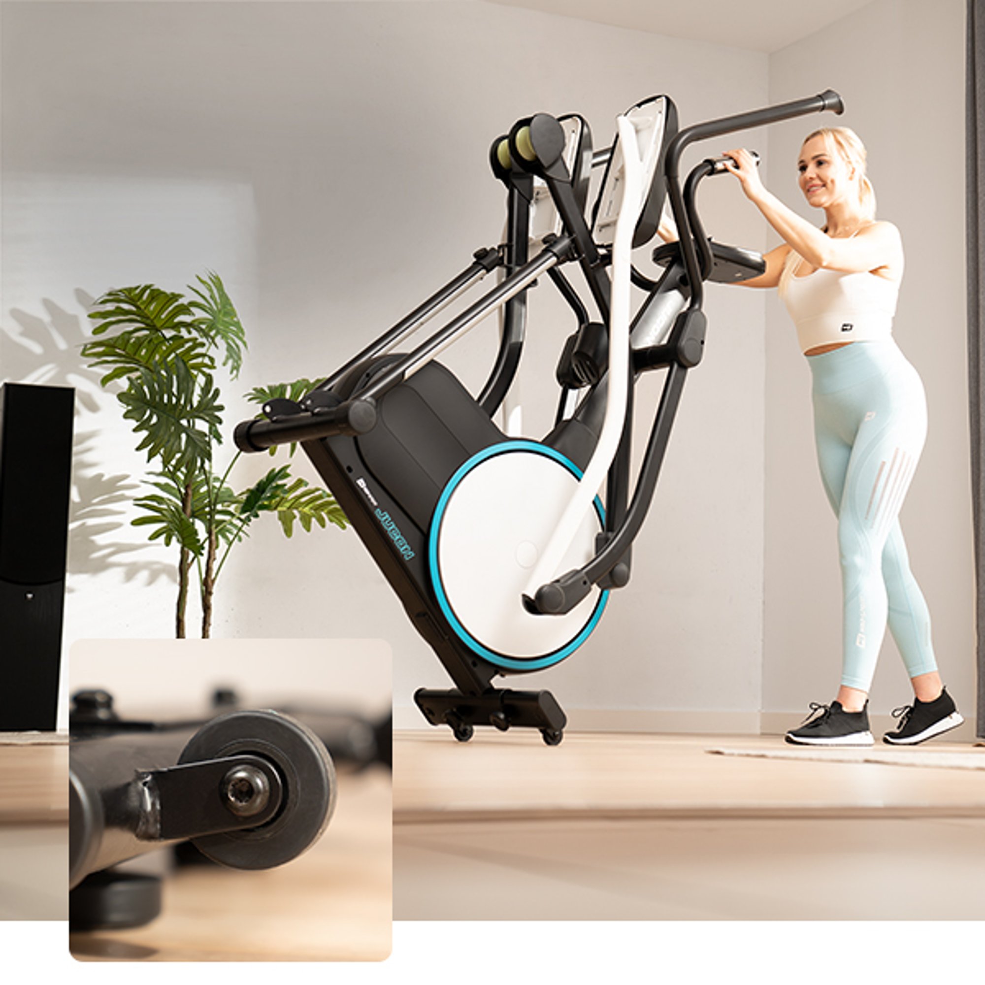 Transportwielen en opvouwfunctie van de crosstrainer 250CF Jucon