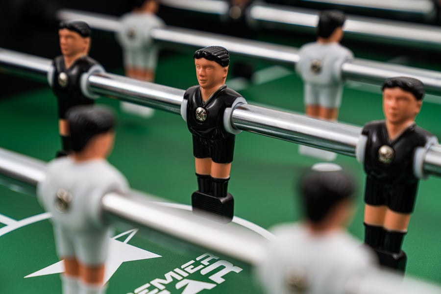 Tischkicker ULTRA- schwarz/weiß